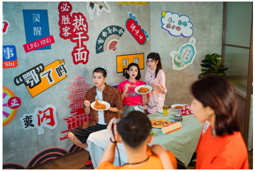 必胜客出热干面,创新打造舌尖上的国潮味