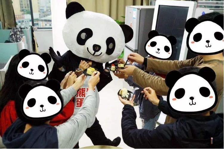 一个生日蛋糕营收4亿?顾均辉:做品牌最应关注的是对手