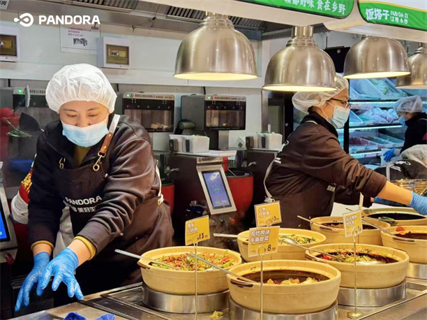 揭秘团餐新顶流:会颠勺的AI才是真·饭搭子