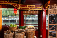 巴奴“食材展”落地南京夫子庙，以品质食材链接千年文旅地标